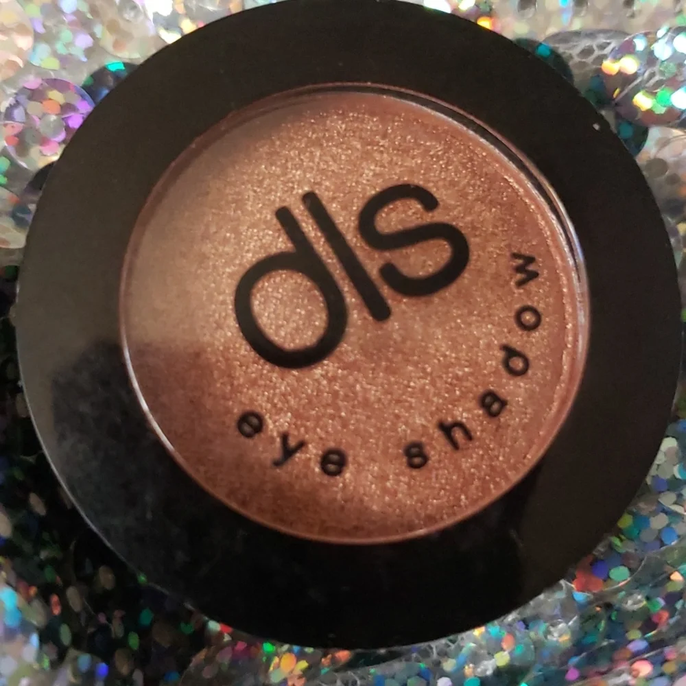 🧚‍♀️BIKINI Dirty Little Secret Eyeshadow Single NWOBox